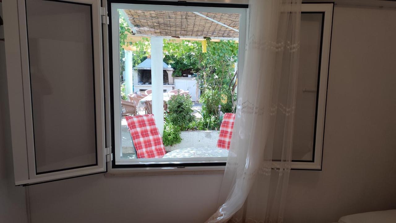 Apartmani Vinko Bol Exterior foto