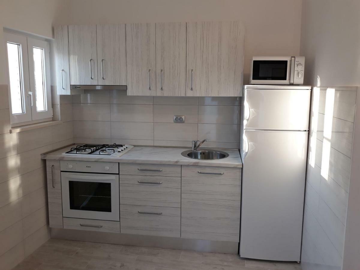 Apartmani Vinko Bol Exterior foto